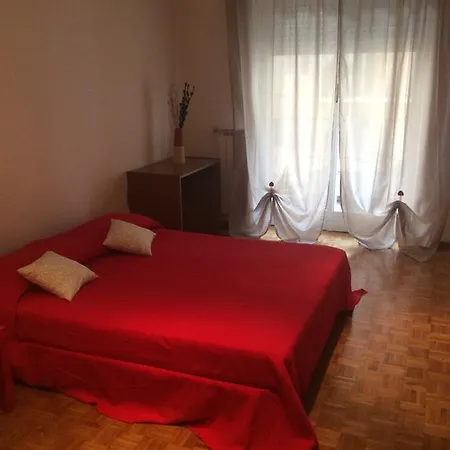 Paprika House *